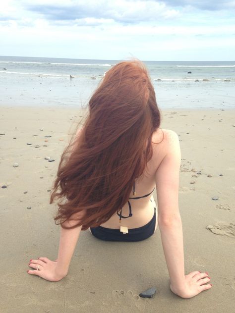 Redheads Can’t Get A Tan—Can They? 3 Steps to Glowing Skin Tan Redhead, Natural Tanning Tips, Redhead Hair Color, How To Tan, Tanning Beds, Tanning Skin Care, Skin Advice, Get Glowing Skin, Tanning Tips