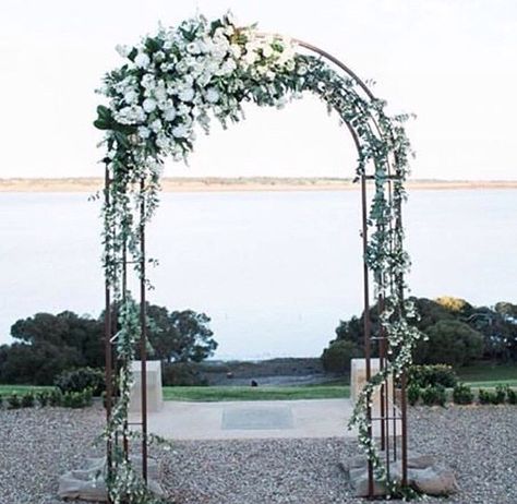 Wedding Arch Greenery, Simple Wedding Arch, Simple Classic Wedding, Jade Wedding, Floral Archway, Wedding Archway, Floral Arch Wedding, Metal Wedding Arch, Romantic Wedding Ceremony