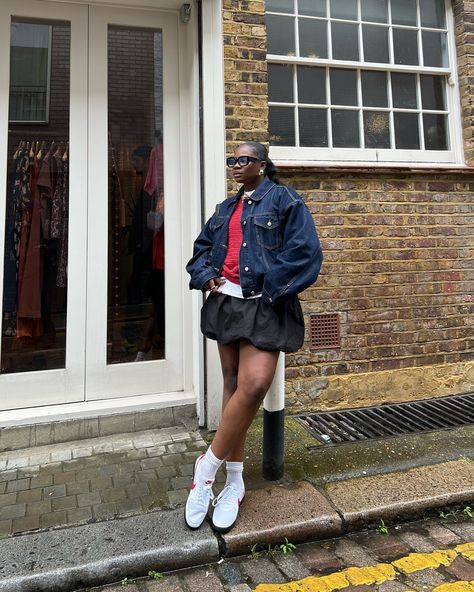 The bubble skirt and sneakers combination is undefeated for summer 🤌🏾🫶🏾💃🏾 @sizeofficial #size #certified #paid • • • • • • • • #streetwearfashion #stylingtips #denimjacket #blackgirlstyle #fashioncreator #sunmeroutfits #sustainablefashion #londonfashion #summerstyle Plus Size Bubble Skirt, Bubble Skirt Street Style, Puffball Skirt Outfit, Sneaker Skirt Outfit, Bubble Skirt Outfit Black Women, Black Bubble Skirt Outfit, Puff Skirt Outfit, Skirt Sneakers Outfit, Skirts Streetwear