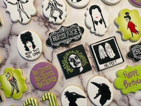 Tim Burton Cookies, Beetlejuice Cookies Royal Icing, Beetle Juice Desserts, Beetlejuice Decorated Cookies, Beetlejuice Sugar Cookies, Beetle Juice Birthday Party, Beetle Juice Cookies, Beetle Juice Cupcakes, Beetlejuice Cookies Decorated