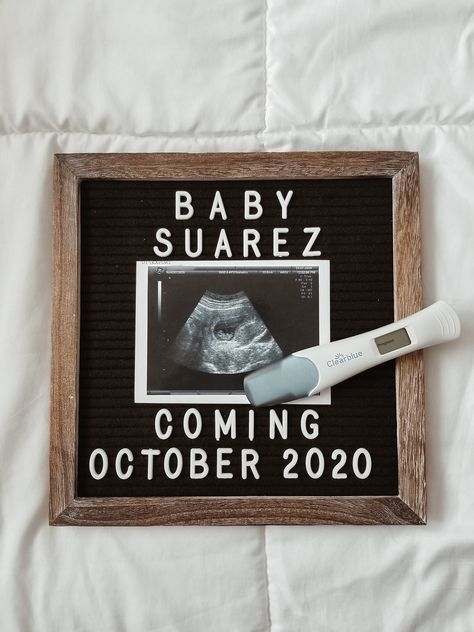 Pregnancy Announcement Letter Board, Letter Board Pregnancy Announcement, Pregnacy Announcement, Pregancy Announcement, Family Baby Announcement, Second Baby Announcements, Pregnancy Announcement Pictures, I Am Pregnant, I Am Growing