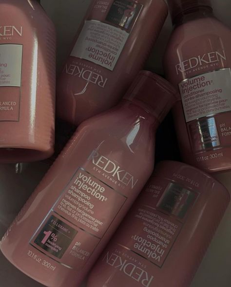 Redken (@redken) • Instagram photos and videos Redken Aesthetic, Hairstylist Aesthetic, Hair Wishlist, Post Backgrounds, Redken Shampoo, Redken Hair Color, Healthy Hair Routine, Redken Hair Products, Hair Routine