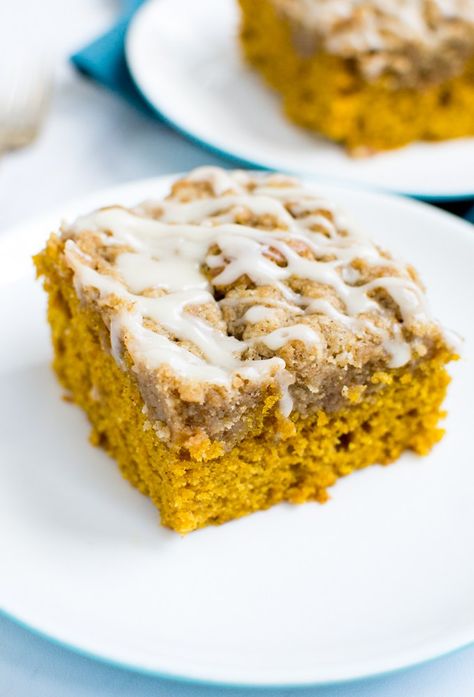 Pumpkin Crumb Cake | www.stuckonsweet.com Iced Pumpkin Coffee, Crumb Cake Topping, Pumpkin Coffee Cake Recipes, Pumpkin Coffee Cake, Crumb Coffee Cakes, Streusel Coffee Cake, Pumpkin Coffee Cakes, Coffee Cake Muffins, Shugary Sweets