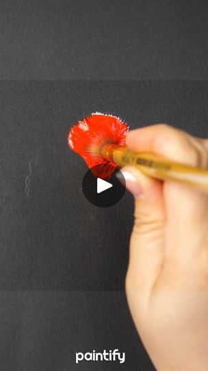 Painting Flowers For Beginners, Easy Things To Paint On Canvases, How To Paint Flowers Acrylic Easy, Black Canvas Painting Ideas, Floral Painting Videos, Flower Painting Videos, How To Paint Flowers, Easy Flowers, Acrylic Flower Painting