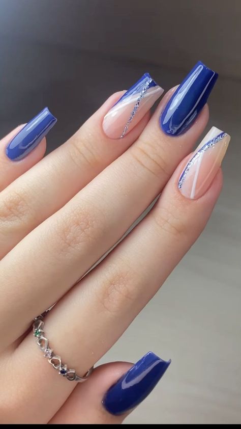 Bright Summer Nail Colors, Carcase Iphone, Summer Nail Colors, Fake Nails Designs, Fancy Nails Designs, Blue Acrylic Nails, Simple Gel Nails, Girly Acrylic Nails, Simple Acrylic Nails