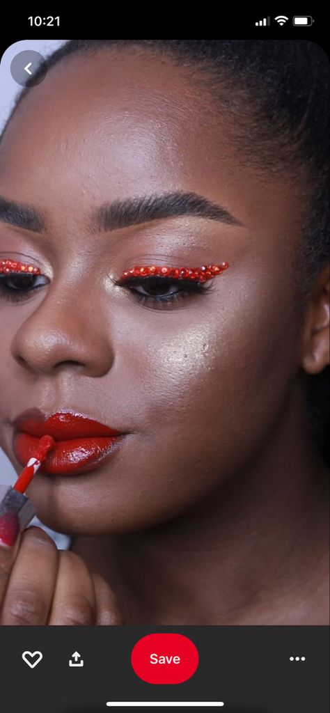 Glitter Eyeshadow Step By Step, Red Eyeliner Looks Black Women, Burlesque Moodboard, Bhm Art, Ninja Makeup, Red Black Makeup, Valentines Dance, Red Eyeshadow Look, Rouge Makeup