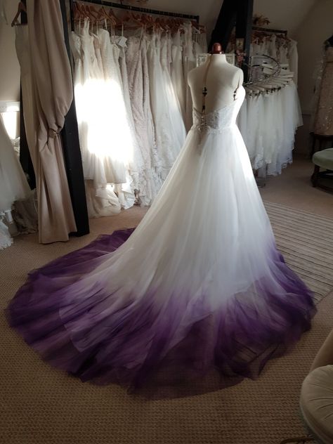 Dip Dye Wedding Dress Purple, Wedding Dresses Plus Size Purple, Purple Ombre Dress Gowns, Soft Purple Wedding Dress, Royal Purple And White Wedding Dress, White To Purple Wedding Dress, Purple Dress With Train, White To Black Gradient Wedding Dress, Purple Dip Dye Wedding Dress