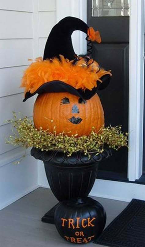 Veselý Halloween, Easy Outdoor Halloween Decorations, Scary Halloween Decorations Outdoor, Halloween Decorations To Make, Uhyggelig Halloween, Halloween Diy Outdoor, Halloween Decorations Diy Outdoor, Adornos Halloween, Zucca Halloween