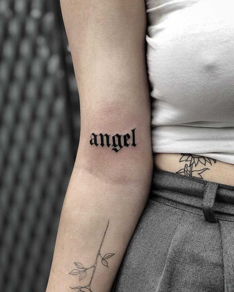 Font Tato, Tato Tradisional, Only Angel, Omerta Tattoo, Female Tattoos, Men Tattoos, Tato Lengan, Writing Tattoos, Angel Tattoo Designs