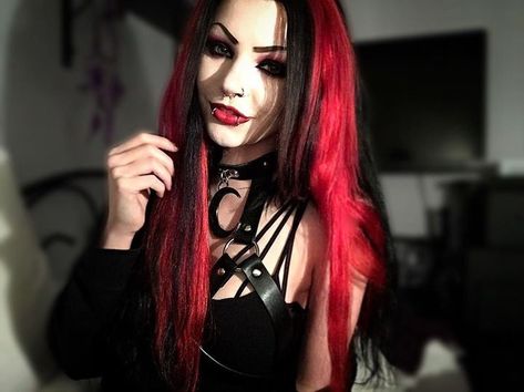 Megan Mayhem, Gothic Chic, Dark White, Goth Women, Goth Beauty, Gothic Beauty, Hair Clothes, Dark Beauty, True Beauty