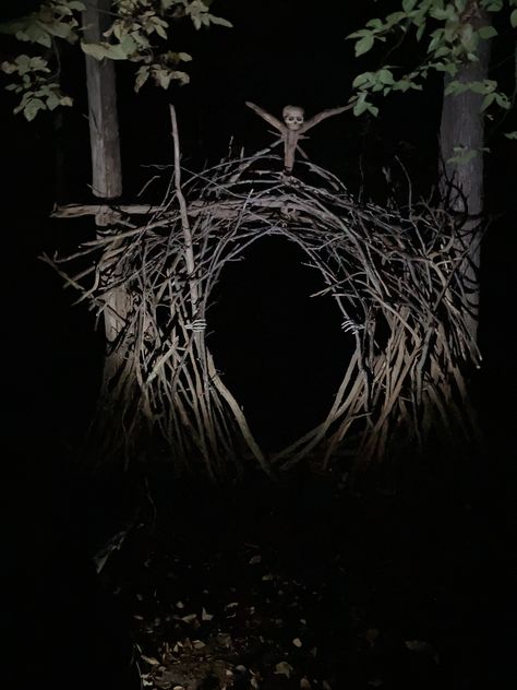 Feral Witch Aesthetic, Blair Witch Costume, Scary Swamp Aesthetic, Wood Witch Aesthetic, Blare Witch Project, Witch’s Lair, Blair Witch Halloween Decorations, Bog Witch Aesthetic, Southern Gothic Halloween