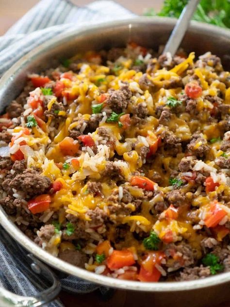 Ground Beef and Rice Skillet | Shaken Together Food With Rice, Hamburger And Rice Recipes, Ground Beef And Rice, Ground Beef Rice, Skillet Dinner Recipes, Rice Skillet, Rice Recipes For Dinner, Rice Dinner, Skillet Dinners