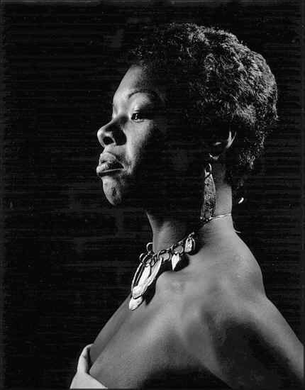 Phenomenal Woman Maya Angelou, The Caged Bird Sings, Still I Rise, Phenomenal Woman, Maya Angelou, Black Culture, Inspirational People, Black Is Beautiful, Beyonce