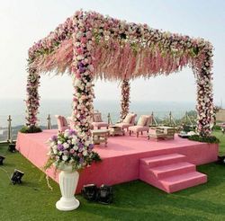 Photo By Decor by Aditya - Decorators Vidhi Mandap, Wedding Decorator, Mandap Design, Wedding Hall Decorations, Wedding Background Decoration, Delhi Wedding, Mandap Decor, Wedding Planning Decor, Marriage Decoration