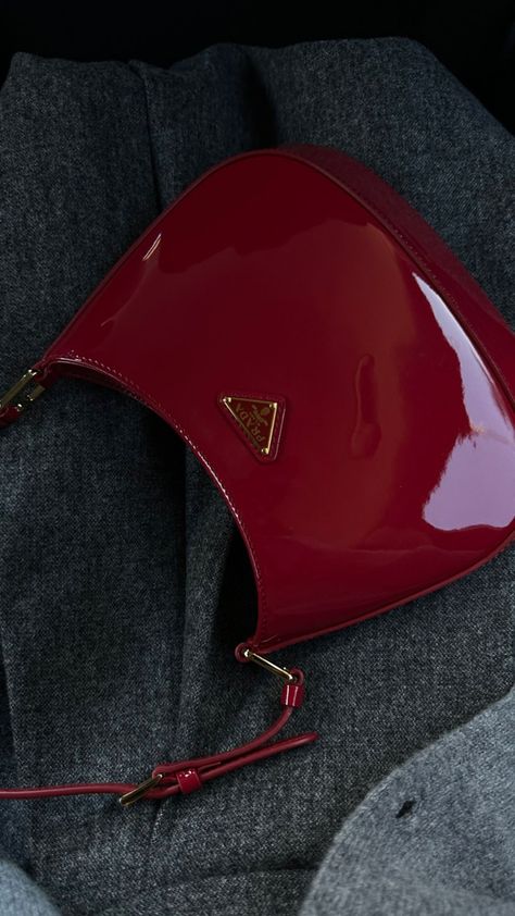 deborabrosa Cherry Red Bag, Red Bag Aesthetic, Red Designer Bag, Red Prada Bag, Handbags Aesthetic, Maroon Bag, Glossier Bag, Dream Bag, My Style Bags