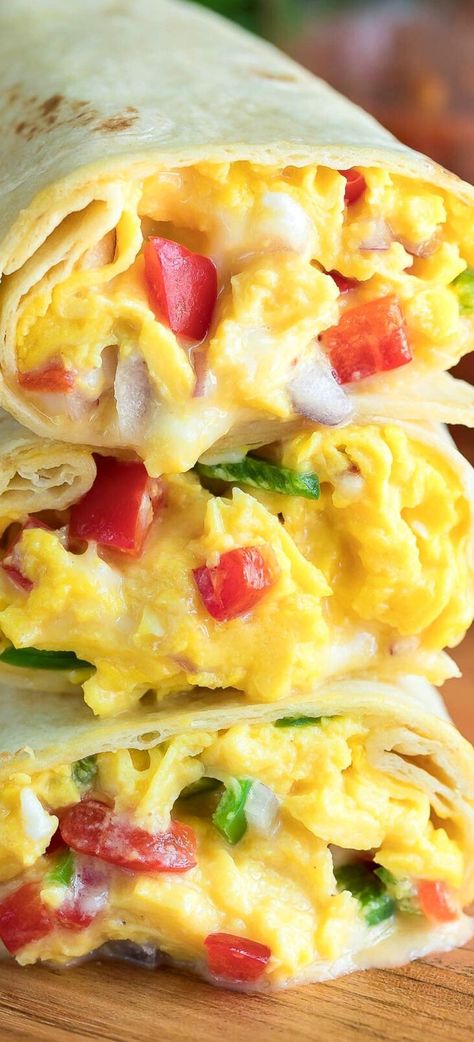 Vegetarian Burritos, Veggie Meal Prep, Freezer Breakfast Burritos, Breakfast Burritos Recipe, Veggie Breakfast, Burritos Recipe, Best Vegetarian Recipes, Breakfast On The Go, Breakfast Meal Prep