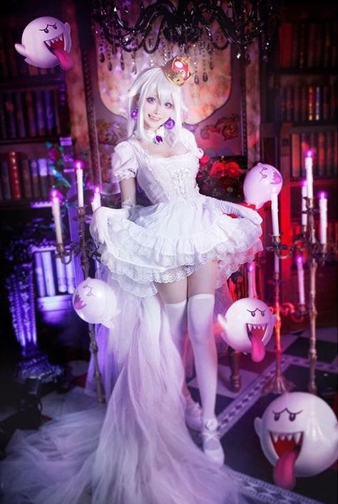 Princesa Peach Cosplay, Boo Costume, Mario Cosplay, King Boo, 10 October, Cosplay Characters, Amazing Cosplay, Cute Cosplay, Cute Sets