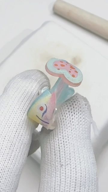 Capy_Store on Instagram: "Make a pink blue fish ring with me~ #shrinkplastic #shrinkydinks #artandcraft" Shrinky Dink Rings, Shrink Plastic Ring, Aesthetic Crafts, Shrink Paper, Fish Ring, Shrink Film, Shrinky Dink, Paper Ring, Plastic Ring