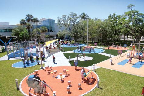 Guide to the Museum of Discovery and Science in Fort Lauderdale Science Playground, Summer Science Experiments, Outdoor Science, Science Discovery, Science Park, Summer Science, Landscape Architecture Drawing, Key Biscayne, Fort Lauderdale Florida