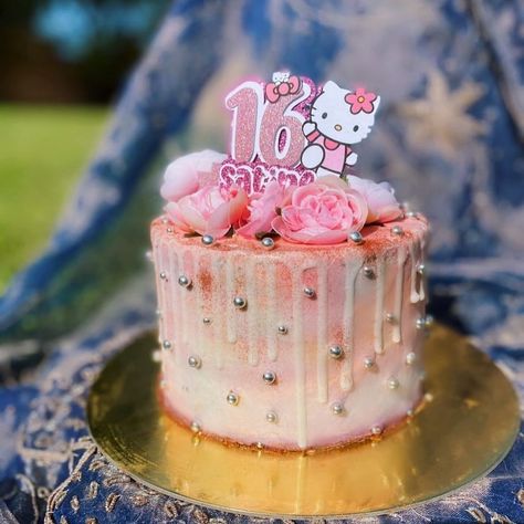 Sweet 16 Hello Kitty Cake, Hello Kitty Round Cake, Hello Kitty Sweet 16, Hello Kitty Cake Topper, Bolo Hello Kitty, Mini Hello Kitty, Kitty Theme, Quinceanera Cakes, Sweet 16 Cakes