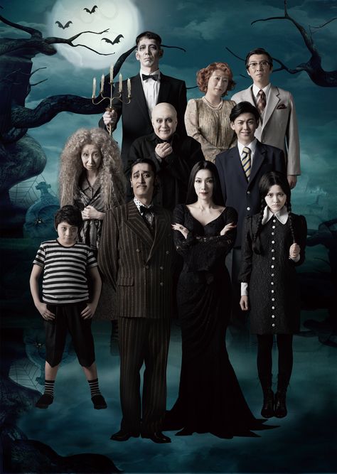 Adams Family Costume, Addams Family Theme Party, Adams Family Halloween, Addams Family Tv Show, Addams Family Theme, Addams Family Musical, The Kennedys, Addams Family Costumes, Movie Themed Party