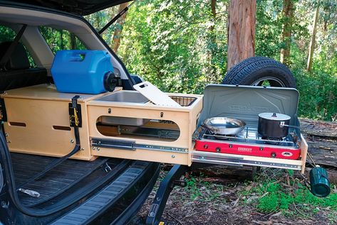 This Pull-Out Kitchen Turns Almost Any SUV into a Great Car Camper • Gear Patrol Car Camping Kitchen, Bil Camping, Astuces Camping-car, Kangoo Camper, T3 Vw, Suv Camper, Auto Camping, Minivan Camping, Truck Bed Camping