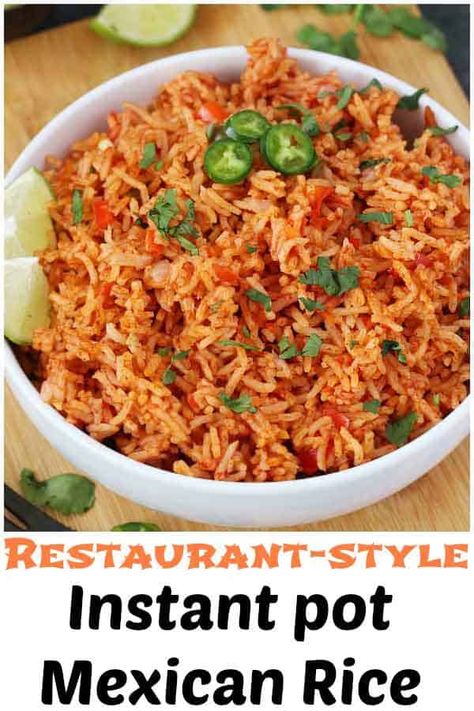 Restaurant Style Mexican Rice, Instant Pot Mexican Rice, Chicken Instapot, Instant Pot Mexican, Instapot Meals, Mexican Rice Easy, Mexican Rice Recipes, Mexican Meals, Rice Recipes For Dinner