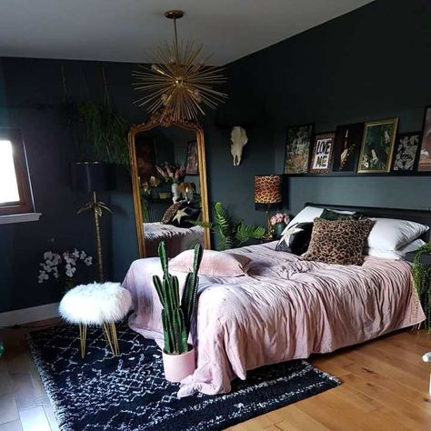 20 Ideas To Use Animal Prints In Your Bedroom Bedroom Master, Room Inspiration Bedroom, Room Ideas Bedroom, Aesthetic Bedroom, Animal Prints, Bed Room, Cheap Home Decor, My New Room, Cozy Bedroom