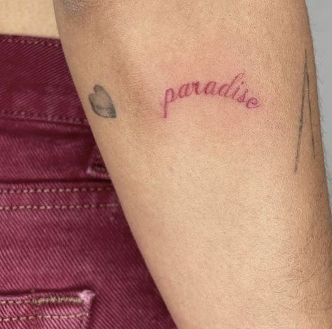 Tattoo Font Ideas, Arm Tattoos Small, Ldr Tattoo, Lana Del Rey Tattoos, Dna Tattoo, Tattoo Unique, Paradise Tattoo, Font Ideas, Inspiration Tattoo