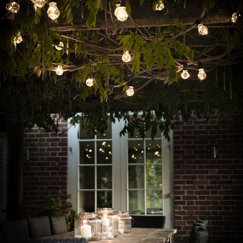 Achieve your twinkliest Pinterest dreams with these gorgeous outdoor lights | IMAGE.ie Garden Lighting Design, Diy Outdoor Lighting, Patio Lights, Patio String Lights, Backyard Lighting, Outdoor Patio Lights, Deck Lighting, Pergola Patio, Festoon Lighting