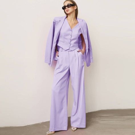 HEYMIMISISTERS - Etsy Sweden Purple Monochrome Outfit, Prom Pantsuit, Womens Suit Outfits, 3 Piece Suit Women, Lilac Pants, Formal Pantsuit, Suit Palazzo, Suit Dress Women, Bridesmaid Suits