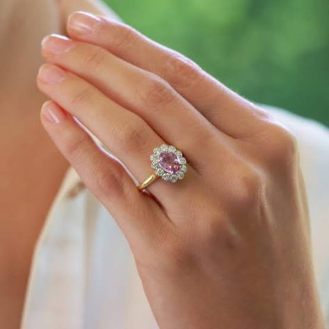 Pink Diamond Ring, Whimsical Jewelry, Pink Sapphire Ring, Pearl And Diamond Earrings, Jewelry Accessories Ideas, Dream Engagement Rings, Beautiful Engagement Rings, Jewelry Lookbook, Band Engagement Ring