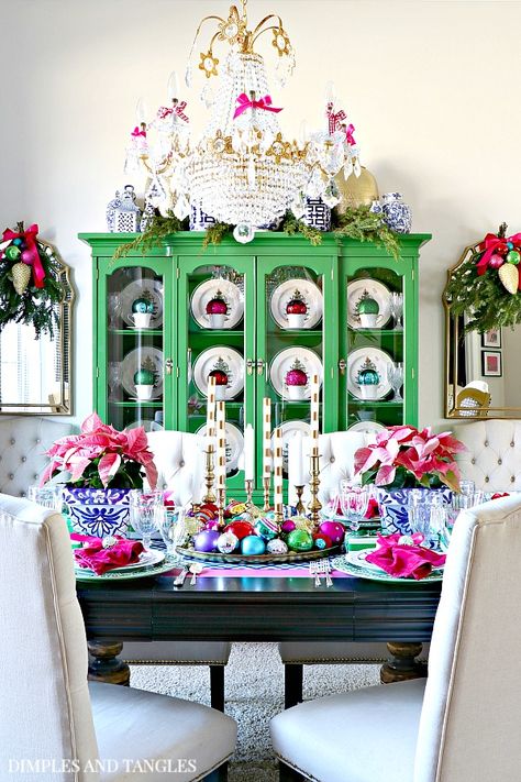 Christmas Home Tour: Entryway and Guest Bedroom Spode Dishes, Entry And Dining Room, Green China Cabinet, Dining Room Christmas, Green Tablescape, Dimples And Tangles, Christmas Palette, Christmas Entry, Chinoiserie Christmas