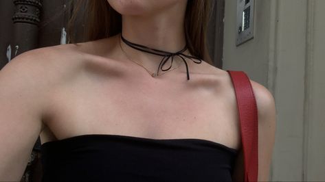 Ribbon Choker Outfit, Black Ribbon Choker, Choker Outfit, Bow Choker, Jazz Dress, Ribbon Choker, Necklace Outfit, Image Swag, Vintage Lockets