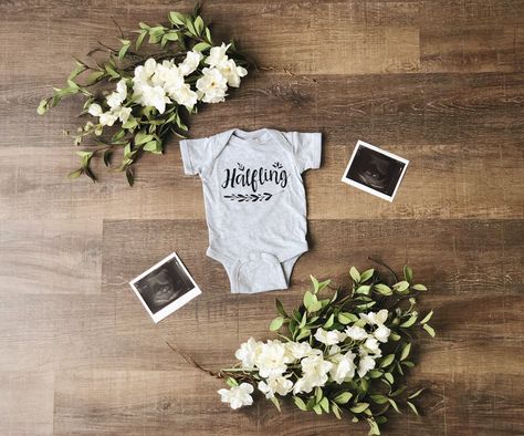 Lotr Baby Announcement, Lotr Pregnancy Announcement, Lord Of The Rings Baby Announcement, 10 Weeks Pregnant, Punk Baby, Second Breakfast, Parenting Done Right, Funny Baby Clothes, Announcement Ideas