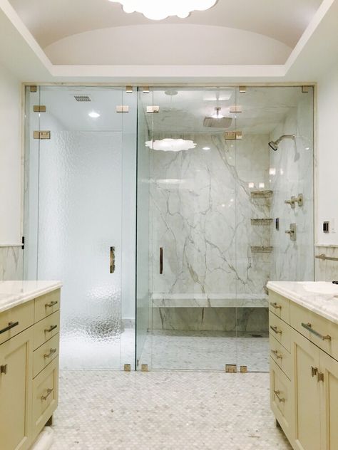 Glass Shower Bathroom, تصميم دورة مياه, Frameless Glass Door, Steam Shower Enclosure, Shower And Toilet, Frameless Shower Enclosures, Glass Shower Enclosures, Bathroom Redesign, Shower Bathroom