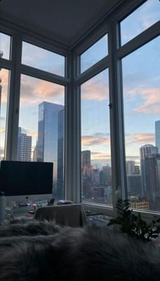 City View Apartment, Apartment View, Nyc Aesthetic, Nyc Life, Apartment Aesthetic, New York Life, City Vibe, Dream Apartment, Window View