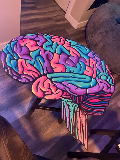 Abstract brain art cut out of wood and painted with acrylic! Brain Painting Creative, Brain Painting Abstract, Trippy Brain Art, Brain Painting Acrylic, Brain Pattern, Brain Painting, Brain Art, Art Cut, Head And Heart