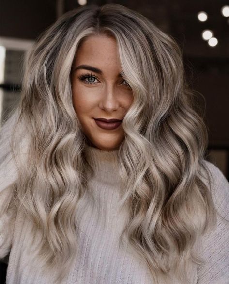 Popelavá Blond, Tmavý Blond, Winter Hair Colour For Blondes, Ashy Blonde Balayage, Winter Blonde Hair, Platinum Blonde Balayage, Winter Blonde, Blonde Balayage Highlights, Blonde Tips