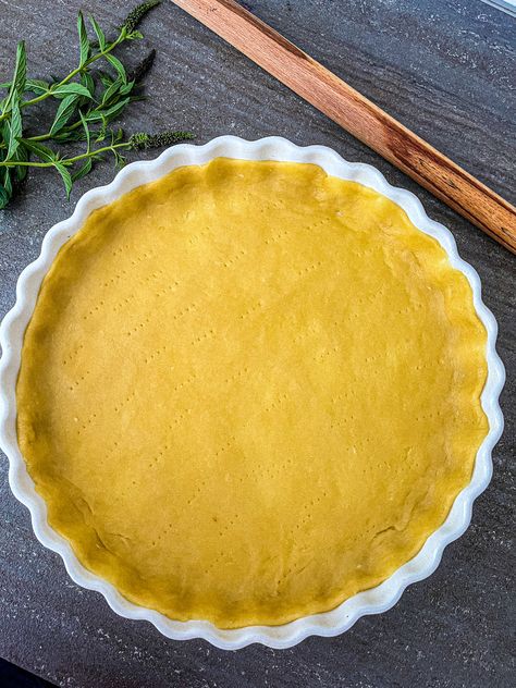 3 Ingredient Pie Crust (with olive oil) - The European Dish Olive Oil Pie Crust Recipe, Quick Pie Crust Recipe, Quick Pie Crust, 3 Ingredient Pie, Quiche Crust Recipe, Healthy Pie Crust, Quiche Pie Crust, Sweet Pie Crust, Oil Pie Crust