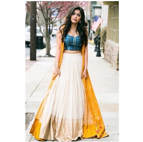 Latest Jacket Style Lehenga Designs – Will Catch Everyone’s Attention Jacket Style Lehenga, भारतीय दुल्ह��न संबंधी, Coat Dresses, डिजाइनर कपड़े, Indian Outfits Lehenga, Pani Puri, Lehnga Dress, Indian Gowns Dresses, Disney Cosplay