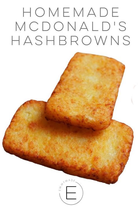 Two golden brown crispy homemade McDonald's hashbrowns. Homemade Hashbrown Recipes, Mcdonalds Copycat Recipes, Potato Dishes Easy, Detroit Style Pizza, Potatoe Recipes, Hashbrown Recipes, Potato Recipes Side Dishes, Appetizers Easy Finger Food, Hash Browns