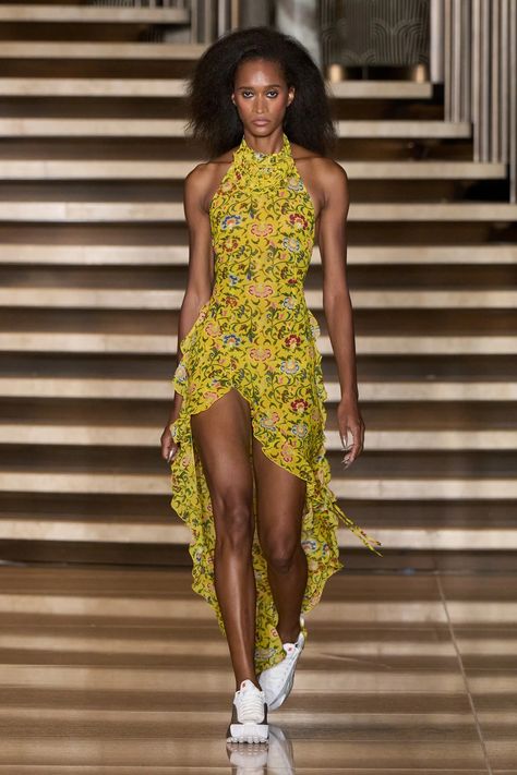 Kim Shui Spring 2025 Ready-to-Wear Collection | Vogue Kim Shui, Black Sheer Dress, Going For Gold, Fashion Week Runway, Sequin Tank Tops, Runway Looks, Vogue Runway, New York Fashion Week, New York Fashion