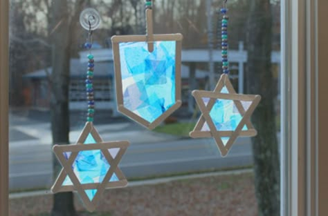 Menorah Diy, Hanukkah Preschool, Hannukah Crafts, Chanukah Crafts, Hanukkah Ideas, Diy Hanukkah, Hanukkah Art, Jewish Crafts, Hanukkah Party