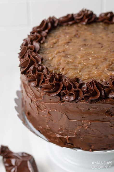 This gorgeous tiered German chocolate cake is swoon-worthy. Coconut pecan filling provides a delicate crunch between layers of moist cake. Pineapple Dream Dessert, Pecan Filling, Coconut Pecan Frosting, Blueberry Breakfast Cake, Winter Dessert Recipes, Chocolate Lasagna, Moist Cake, Coconut Pecan, Chocolate Peanut Butter Cookies