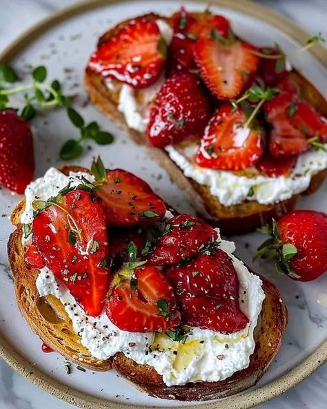 Whipped Ricotta Toast, Roasted Strawberry, Ricotta Toast, Whipped Ricotta, Ricotta Recipes, Breakfast Specials, Cream Cheese Muffins, Roasted Strawberries, Rustic Bread