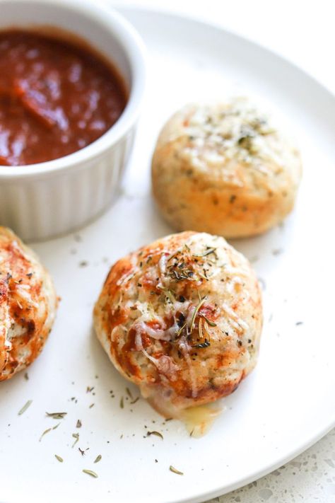 Gluten Free Pizza Bites, Pizza Balls, Pizza Appetizer, Mini Pizza Bites, Gluten Free Pizza Dough, Pizza Appetizers, Leftover Pizza, Bagel Bites, Pizza Snacks