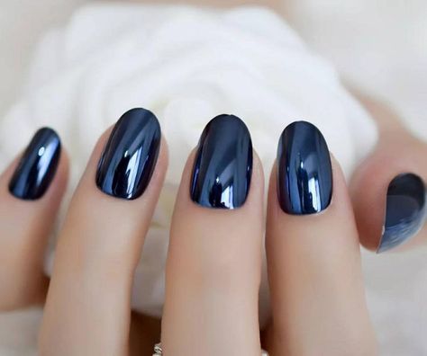 24 Acrílico Azul Oscuro Espejo prensa en uñas media cromo | Etsy Mirror Fake, Nails Oval, Mirror Nails, Glamour Nails, Cat Eye Gel, Blue Mirror, Nail Styles, Nail Length, Halloween Nail Art