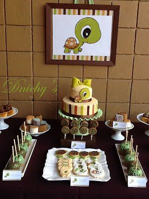 Turtles :) oh my gosh I want a baby shower with this someday!! Turtle Baby Shower Theme, Baby Shower Ideas For Boys, Turtle Baby Shower, Turtle Theme, Turtle Baby, Jungle Decor, Baby Shower Diaper Cake, Summer Baby Shower, Baby Shawer