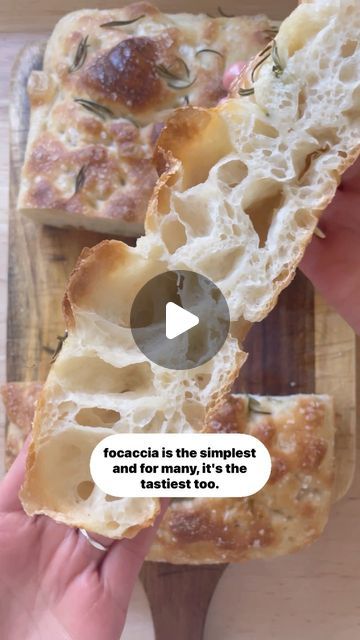 283K views · 15K likes | Alexandra Stafford on Instagram: "Of all the sourdough bread recipes out there, it's hard to beat focaccia in the effort-to-reward category — it is so simple to make and so, so delicious⁣ 💯💯 ⁣ I love this sourdough focaccia recipe for many recipes but namely, as noted, for its simplicity: it requires no autolyse, only one set of stretches and folds, and neither a super long bulk fermentation or proof 🤗 ⁣ As always, the recipe is linked in profile. ⁣Let me know if you have any questions 👋👋👋👋 ⁣ #sourdough #focaccia #simple #bread" Thanksgiving Sourdough Focaccia, Sourdough Foccacia Recipe, Sourdough Focaccia Bread Recipe, Alexandra Stafford, Sourdough Bread Recipes, Sourdough Focaccia Recipe, Foccacia Recipe, Sourdough Focaccia, Foccacia Bread